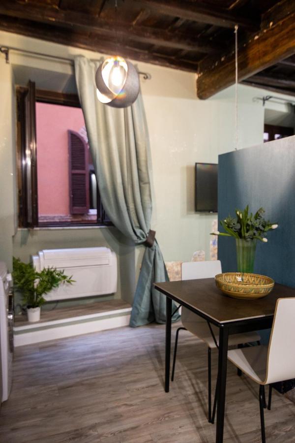 Romeathome Deluxe Suite Campo Dei Fiori Buitenkant foto