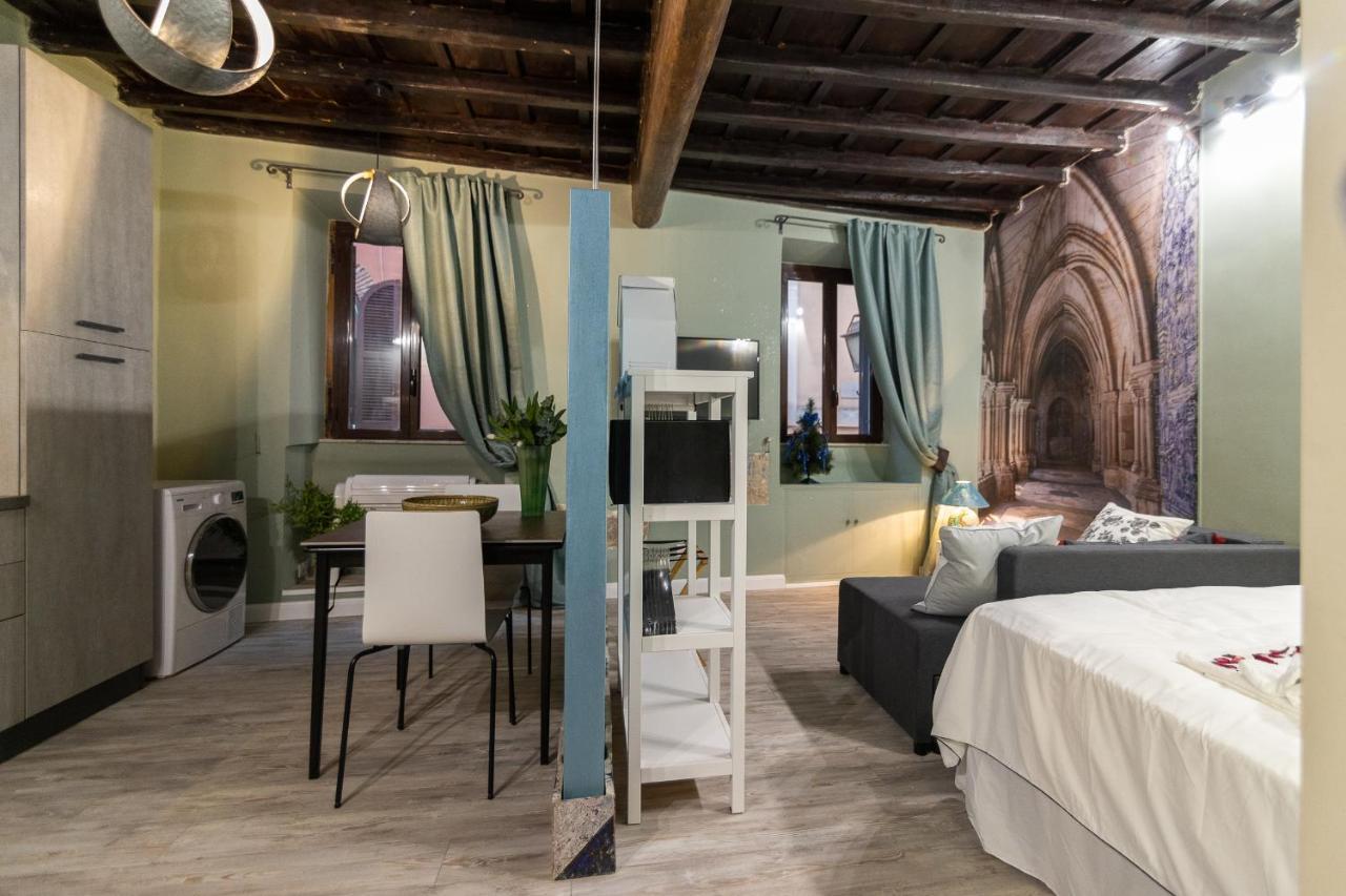 Romeathome Deluxe Suite Campo Dei Fiori Buitenkant foto